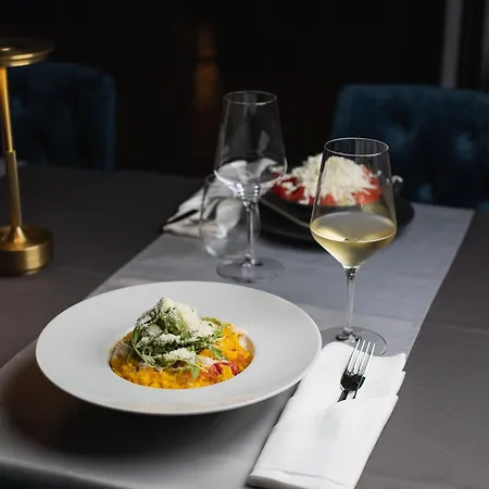 ホテル Saint Hildegard