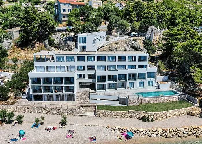 Saint Hildegard Hotel 4*