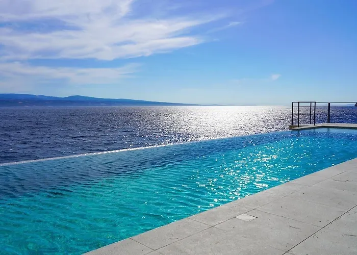 Saint Hildegard 4* Omiš