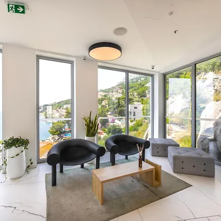 Saint Hildegard 4* Omiš