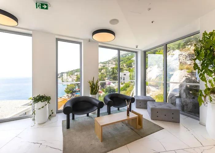 Saint Hildegard 4* Omiš